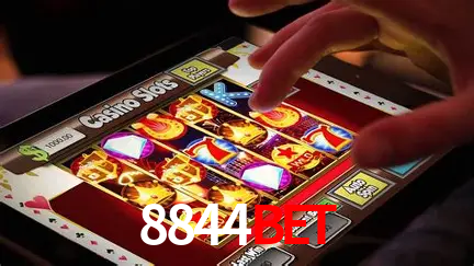 Desvendando o Mundo dos Jogos Virtuais na 8844bet